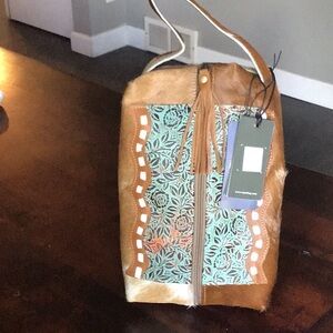 NWT Myra makeup kit, leather and fur 10.5x6x3.5.